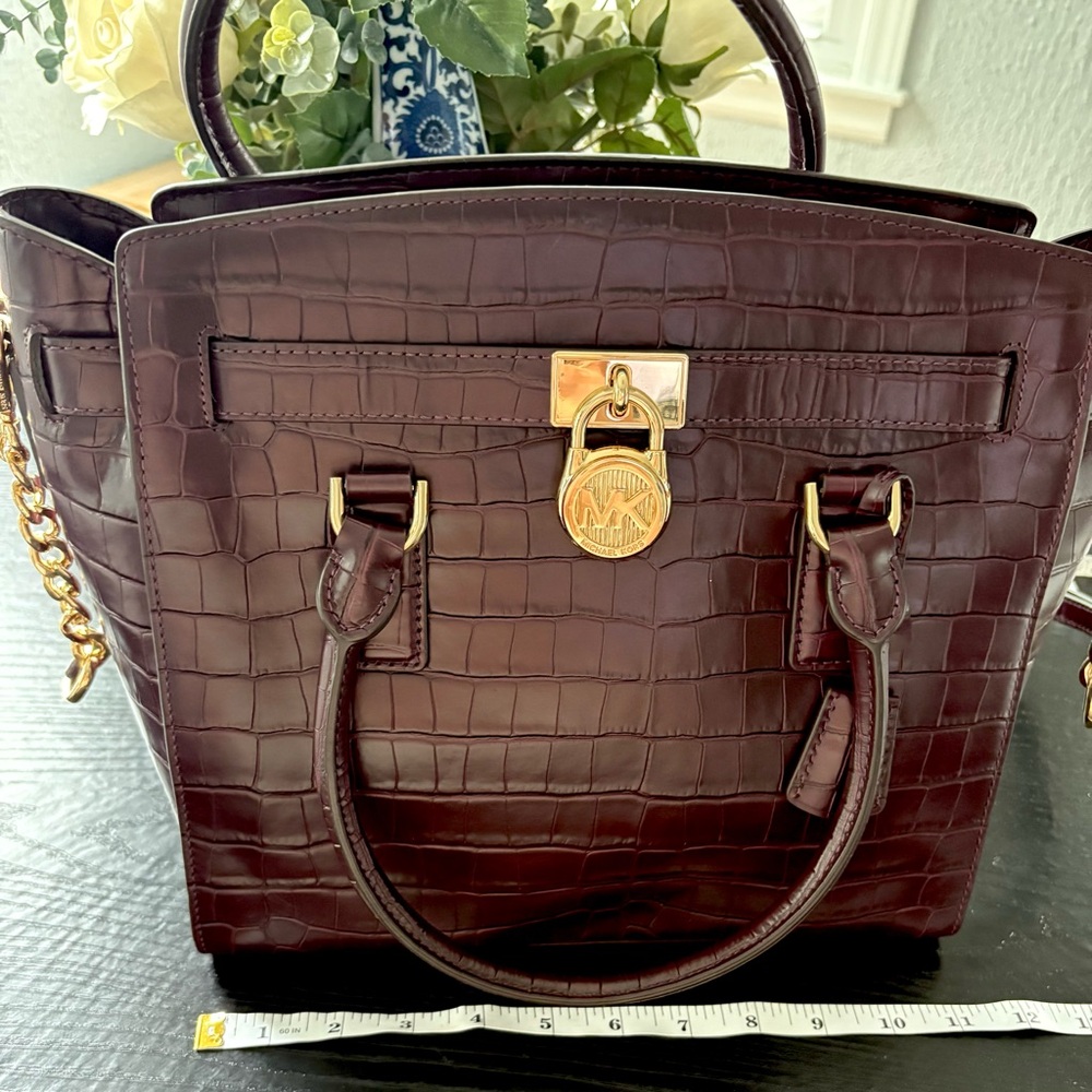 Michael Kors Merlot Colored Croc-Embossed Hamilton - Picture 12 of 14